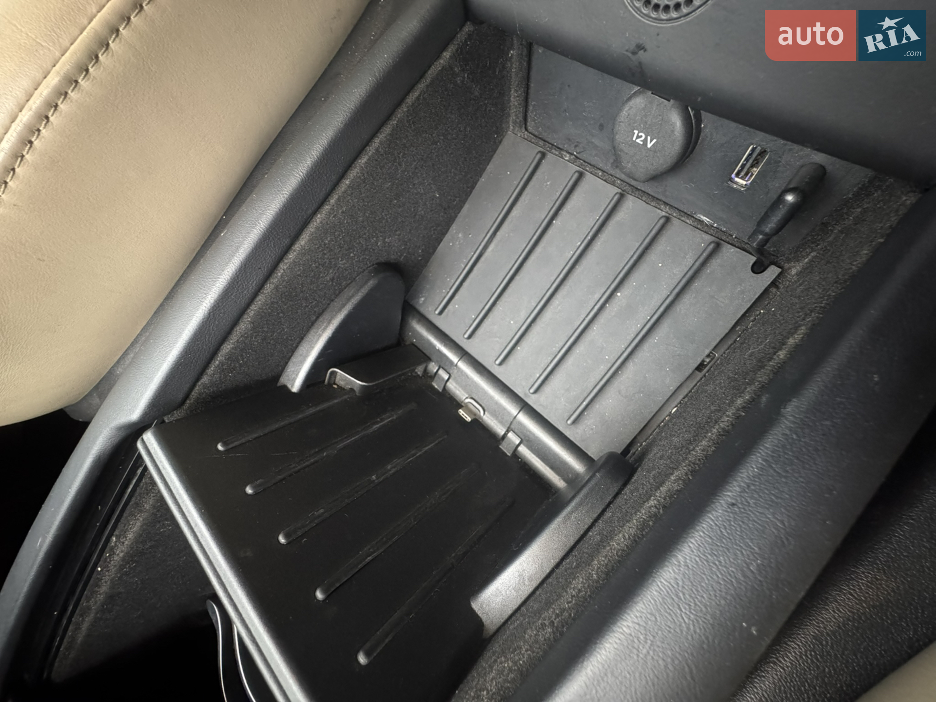 2015 Tesla Model S - мініатюра 14