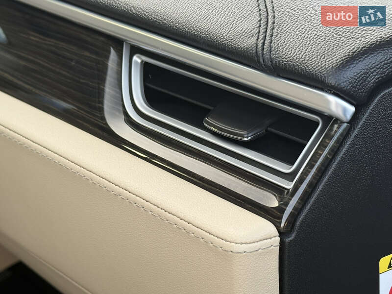 Лифтбек Tesla Model S 2014 в Ровно