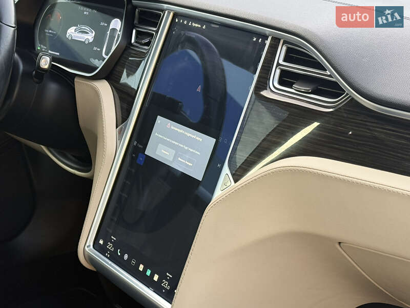Лифтбек Tesla Model S 2014 в Ровно
