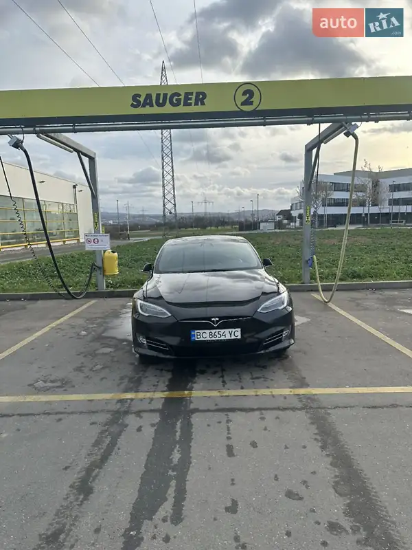 Tesla Model S 2018 VIN 5YJSA7E22JF235382 фото оголошення 5 з 28