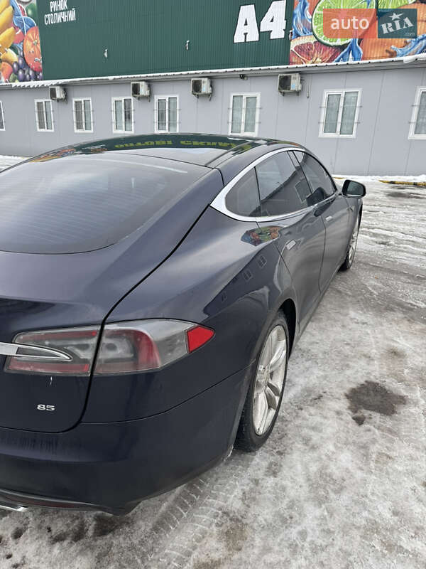 Ліфтбек Tesla Model S 2013 в Києві фото 2 Ліфтбек Tesla Model S 2013 в Києві