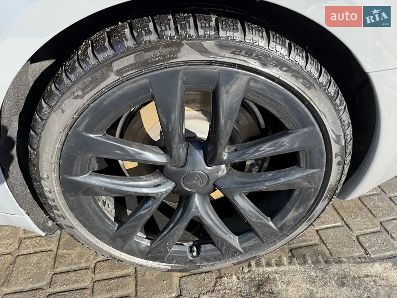 Tesla Model S 2021 VIN 5YJSA1E67MF449658 фото оголошення 20 з 56