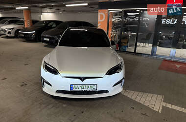 Лифтбек Tesla Model S 2021 в Киеве