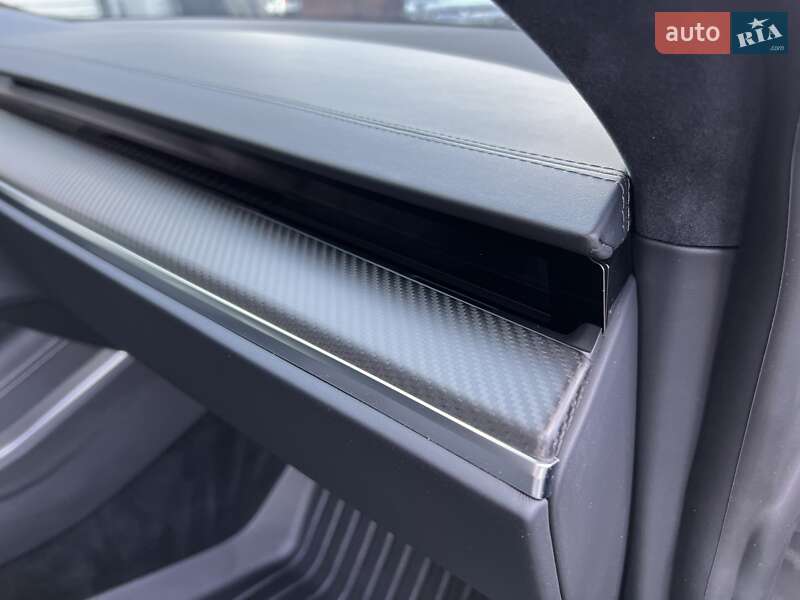 Ліфтбек Tesla Model S 2022 в Києві