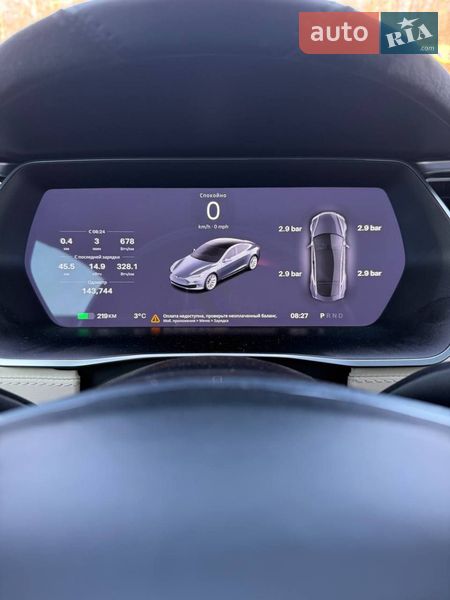 Ліфтбек Tesla Model S 2017 в Тернополі