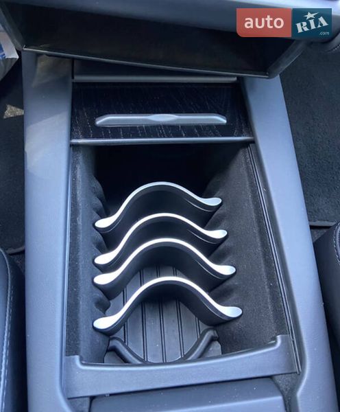 Ліфтбек Tesla Model S 2018 в Хмельницькому фото 5 Ліфтбек Tesla Model S 2018 в Хмельницькому