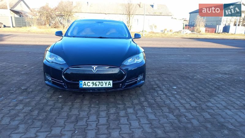 Лифтбек Tesla Model S 2013 в Нововолынске фото 5 Лифтбек Tesla Model S 2013 в Нововолынске