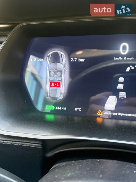 Лифтбек Tesla Model S 2018 в Львове