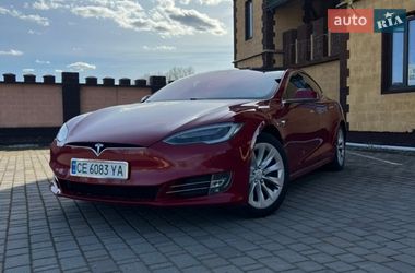 Ліфтбек Tesla Model S 2017 в Чернівцях