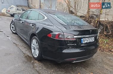 Лифтбек Tesla Model S 2013 в Запорожье