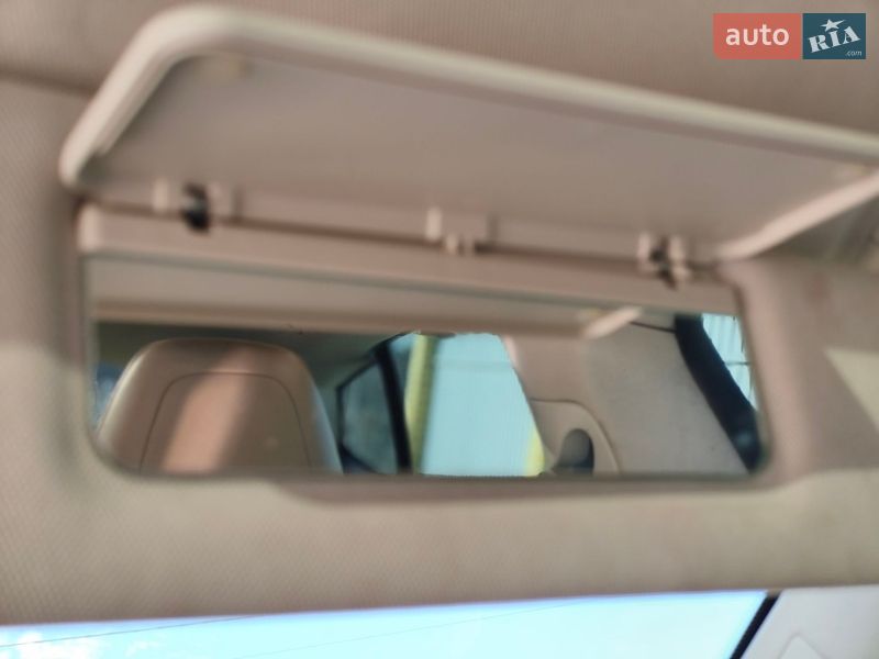 Лифтбек Tesla Model S 2014 в Львове