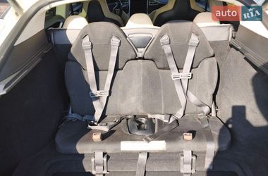 Лифтбек Tesla Model S 2014 в Львове