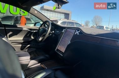 Лифтбек Tesla Model S 2017 в Киеве
