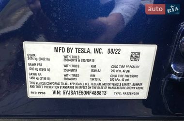 Лифтбек Tesla Model S 2022 в Запорожье