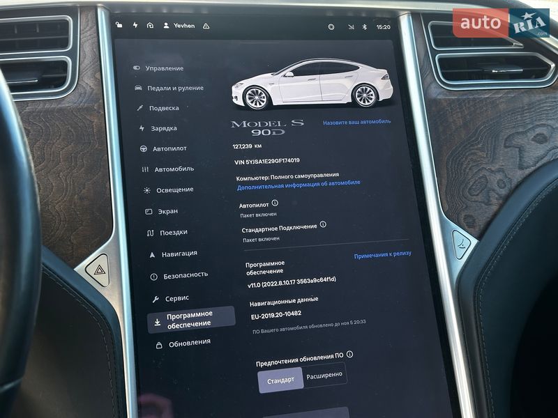 Ліфтбек Tesla Model S 2016 в Львові