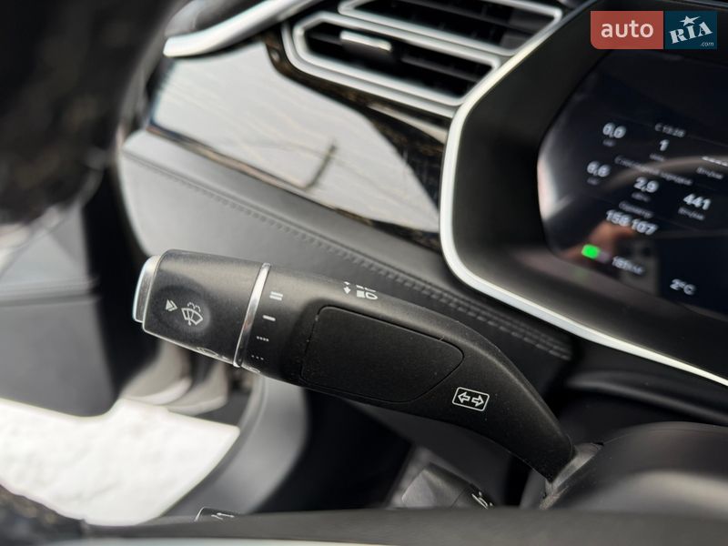 Ліфтбек Tesla Model S 2016 в Житомирі