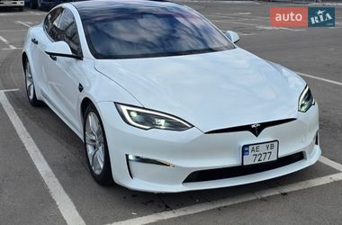 Лифтбек Tesla Model S 2024 в Днепре