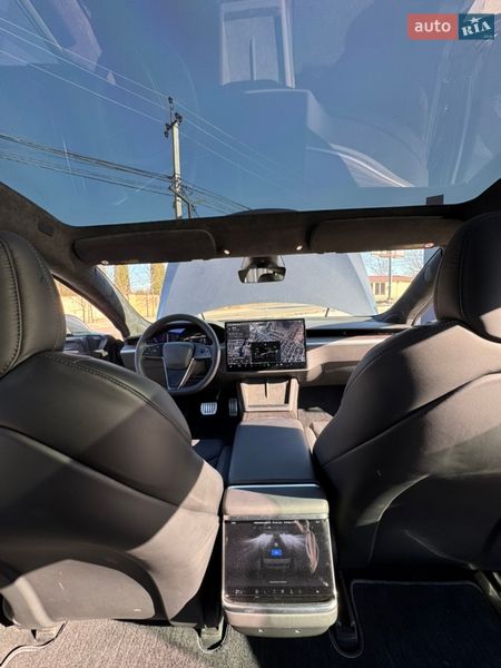 Лифтбек Tesla Model S 2023 в Киеве
