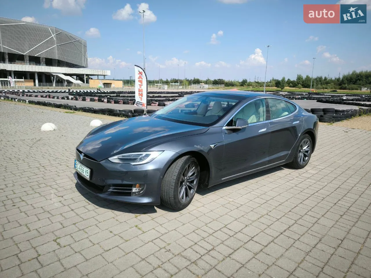 2018 Tesla Model S - мініатюра 9