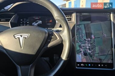 Лифтбек Tesla Model S 2018 в Кропивницком
