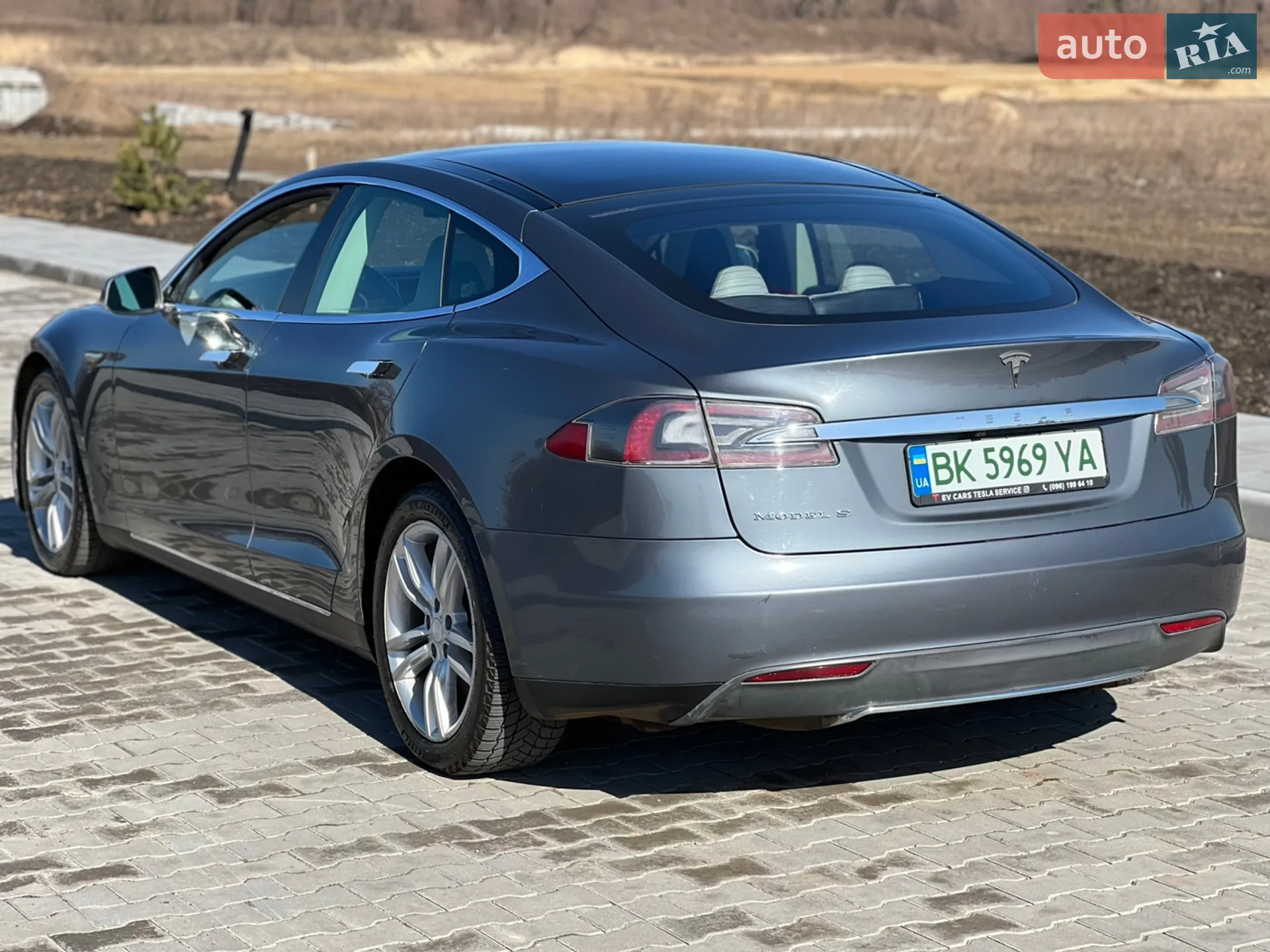 2013 Tesla Model S - мініатюра 14