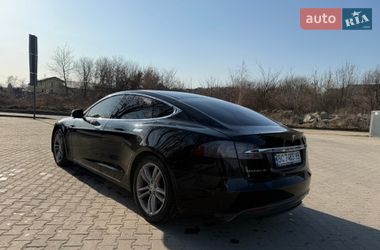 Лифтбек Tesla Model S 2013 в Львове