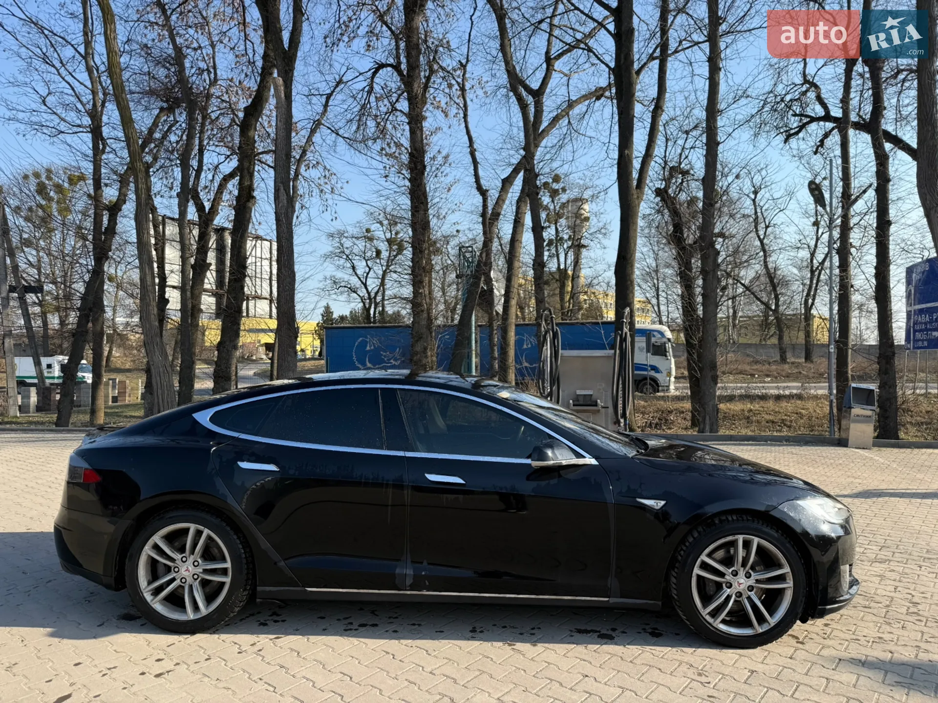2013 Tesla Model S - мініатюра 4