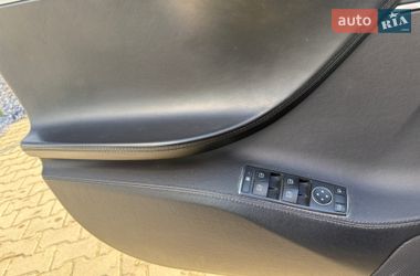 Лифтбек Tesla Model S 2013 в Львове