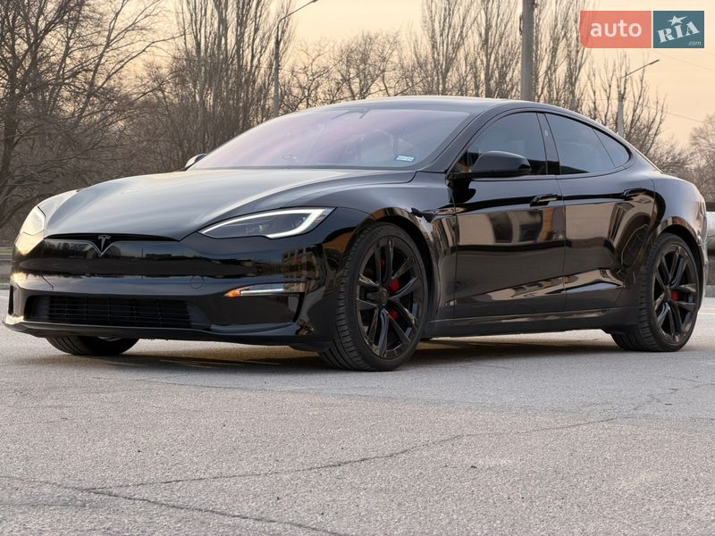 Ліфтбек Tesla Model S 2024 в Запоріжжі