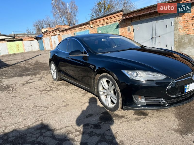 Ліфтбек Tesla Model S 2014 в Білій Церкві
