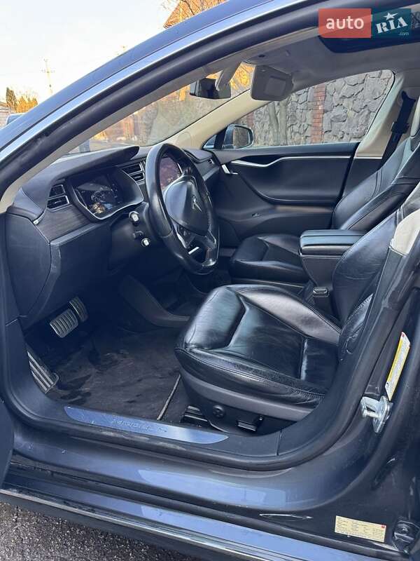 Лифтбек Tesla Model S 2014 в Софиевской Борщаговке фото 25 Лифтбек Tesla Model S 2014 в Софиевской Борщаговке