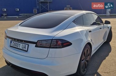 Лифтбек Tesla Model S 2023 в Одессе