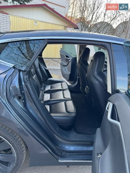 Лифтбек Tesla Model S 2014 в Софиевской Борщаговке фото 27 Лифтбек Tesla Model S 2014 в Софиевской Борщаговке