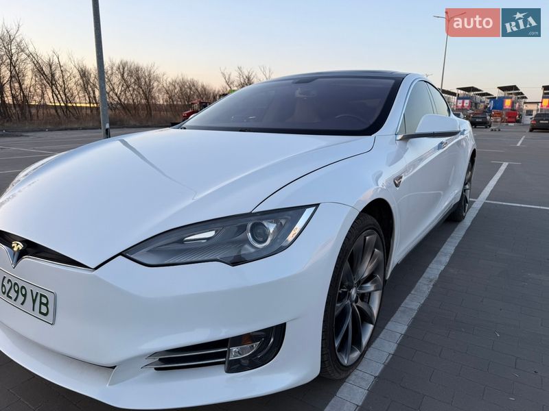 Лифтбек Tesla Model S 2013 в Борисполе фото 10 Лифтбек Tesla Model S 2013 в Борисполе