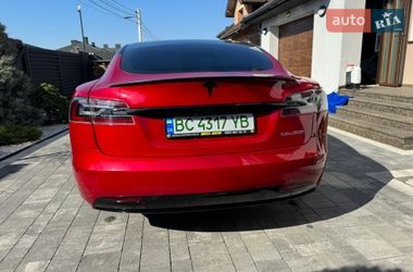 Лифтбек Tesla Model S 2019 в Львове
