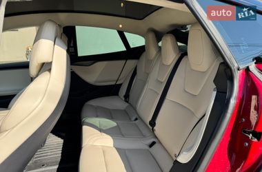 Лифтбек Tesla Model S 2019 в Львове