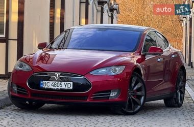 Лифтбек Tesla Model S 2013 в Дрогобыче