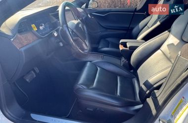 Ліфтбек Tesla Model S 2020 в Києві