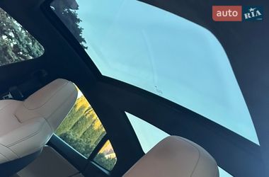 Ліфтбек Tesla Model S 2016 в Рівному