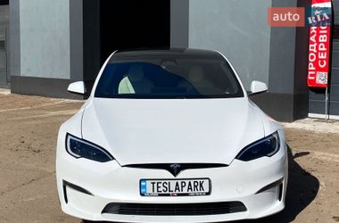 Лифтбек Tesla Model S 2022 в Киеве