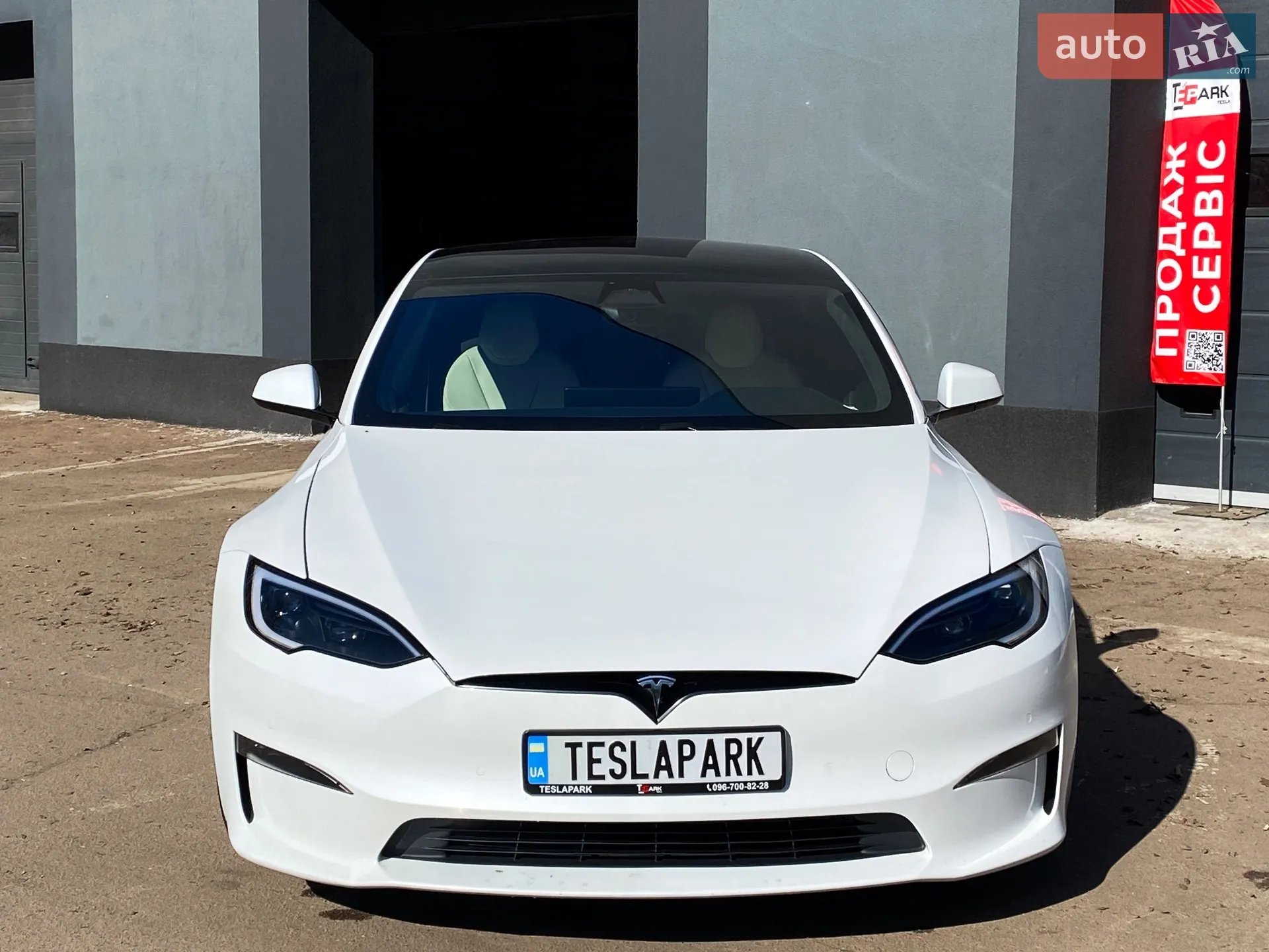 2022 Tesla Model S - мініатюра 3