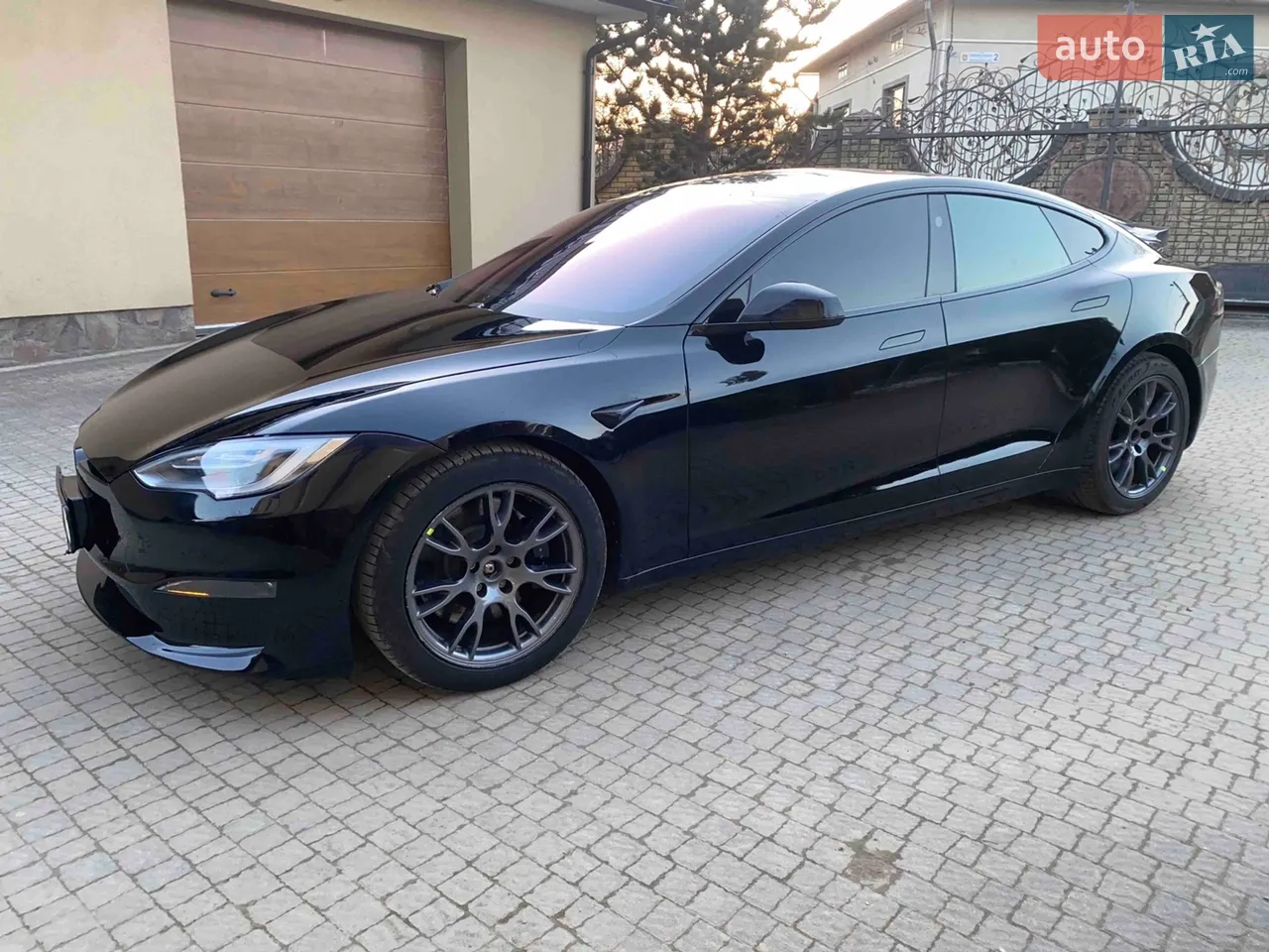 2022 Tesla Model S - мініатюра 30