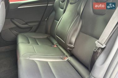 Лифтбек Tesla Model S 2022 в Киеве