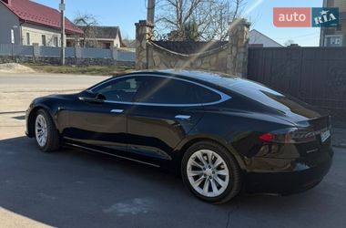 Лифтбек Tesla Model S 2018 в Тернополе