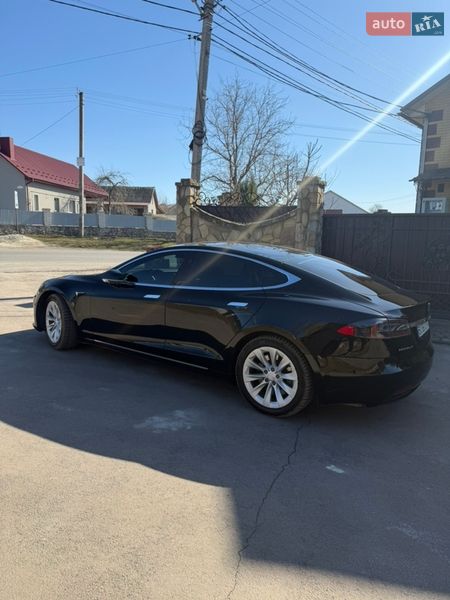 Лифтбек Tesla Model S 2018 в Тернополе