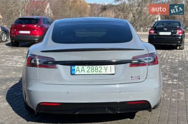 Ліфтбек Tesla Model S 2021 в Фастові