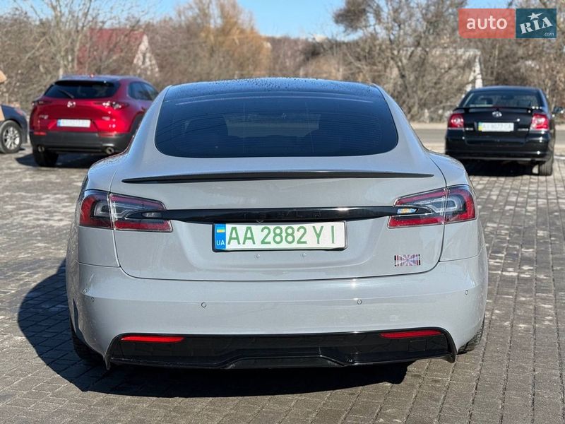 Ліфтбек Tesla Model S 2021 в Фастові