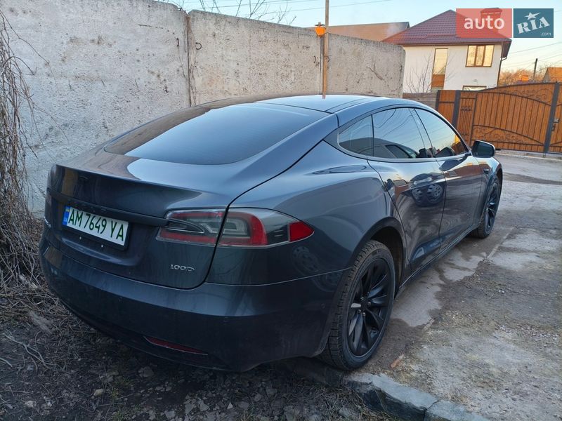 Лифтбек Tesla Model S 2017 в Житомире фото 9 Лифтбек Tesla Model S 2017 в Житомире
