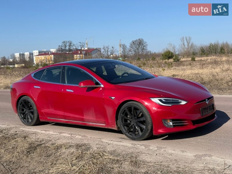 Ліфтбек Tesla Model S 2018 в Києві фото 10 Ліфтбек Tesla Model S 2018 в Києві