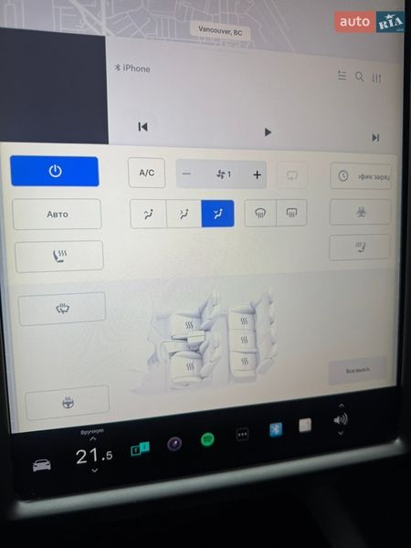 Ліфтбек Tesla Model S 2018 в Києві фото 30 Ліфтбек Tesla Model S 2018 в Києві